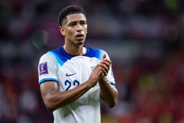 爱好者瞩目 爱好者瞩目