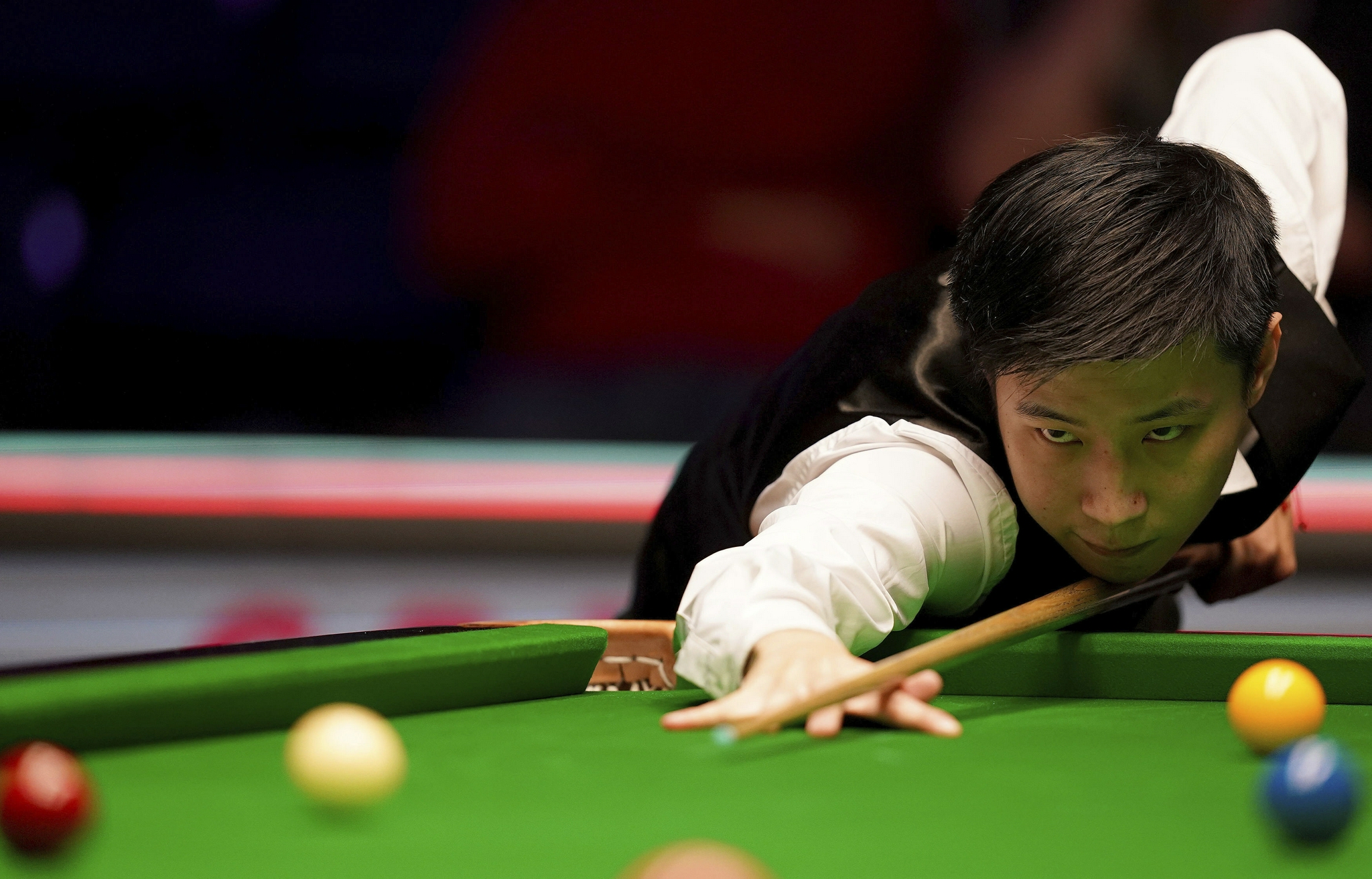 现其独特的 现其独特的